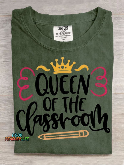Queen of The Classroom Teacher Pattern T-shirt