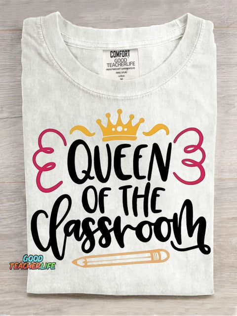 Queen of The Classroom Teacher Pattern T-shirt