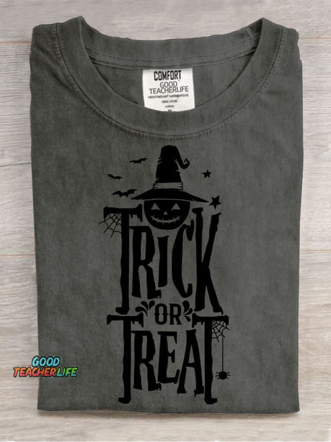 Trick or Treat Halloween Decorative Pattern T-shirt
