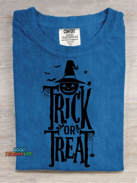 Trick or Treat Halloween Decorative Pattern T-shirt