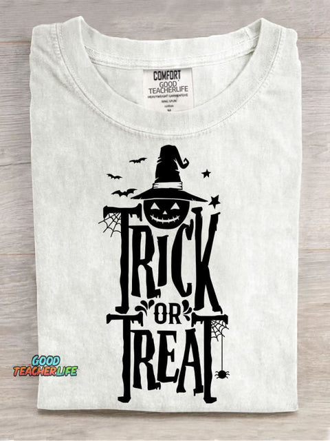 Trick or Treat Halloween Decorative Pattern T-shirt