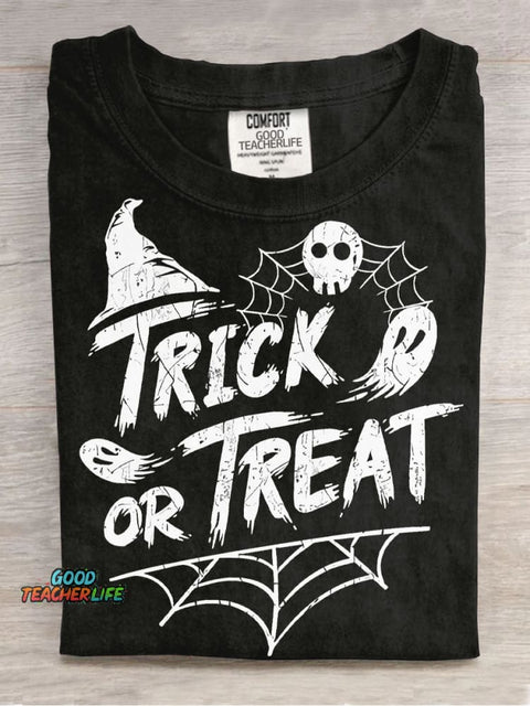 Trick or Treat Halloween Decorative Pattern T-shirt