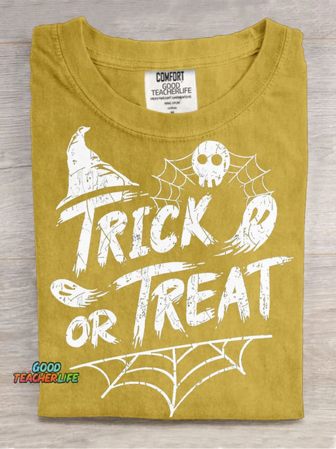 Trick or Treat Halloween Decorative Pattern T-shirt