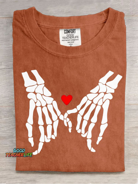 Love and Skulls Decorative Pattern T-shirt