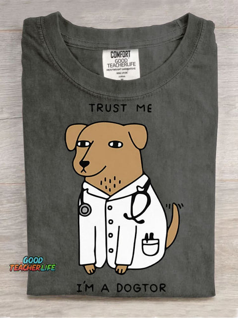 Dogtor Decorative Pattern T-shirt