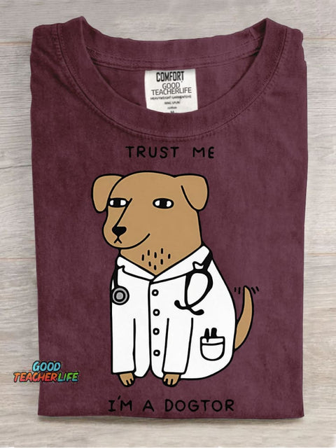 Dogtor Decorative Pattern T-shirt