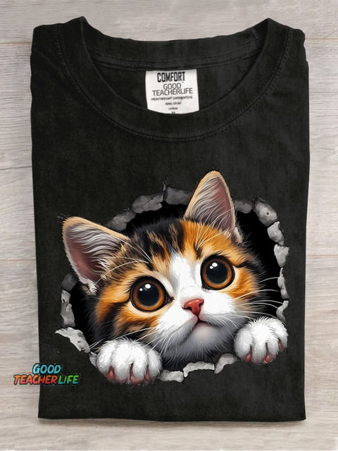 Cute Kitten Sticking Its Head Out Decorative Pattern T-shirt