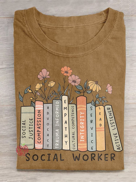 Social Worker Teacher Art Print Casual T-Shirt