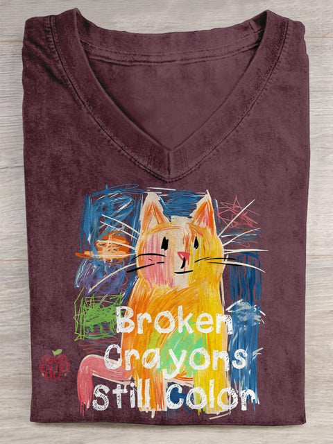 Broken Crayons Still Color Cat Teacher V-neck Casual T-Shirt