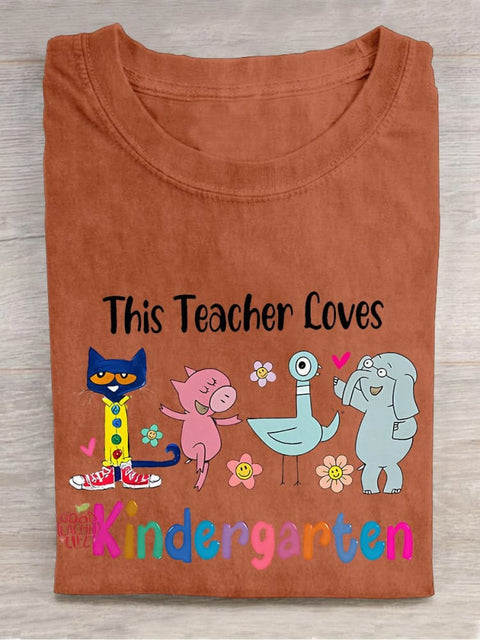 This Teacher Loves Kindergarten Teacher Casual Print T-shirt