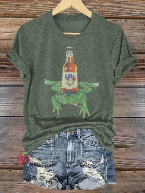 Funny Frog Art Print T-shirt