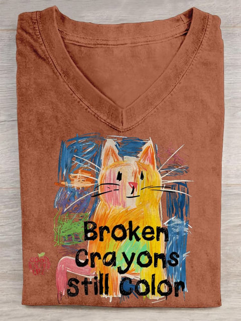 Broken Crayons Still Color Cat Teacher V-neck Casual T-Shirt