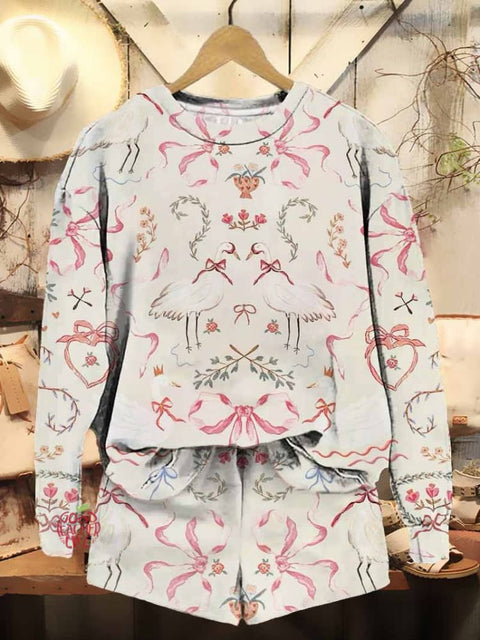 Women's Winter Swan Pattern Printed Casual Sweatshirt Shorts Set