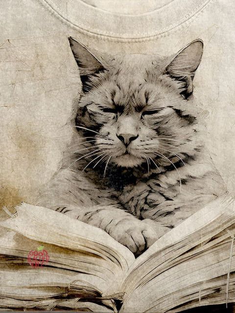 Reading And Pensive Cat Creative Design T-shirt